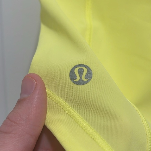 Lululemon Sculpt Tank Size 2 Electric Yellow ELLE NWT Neon Highlighter Mesh - Picture 7 of 8